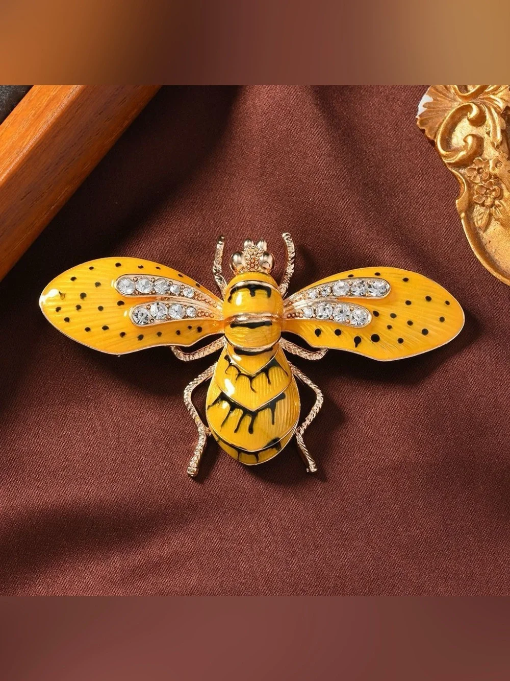 Large Yellow Queen Bee Enamel Brooch Pin Rhinestone Crystal Insect Statement Pin